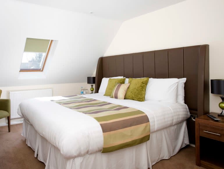 Hotel bedroom | MegaSport Travel